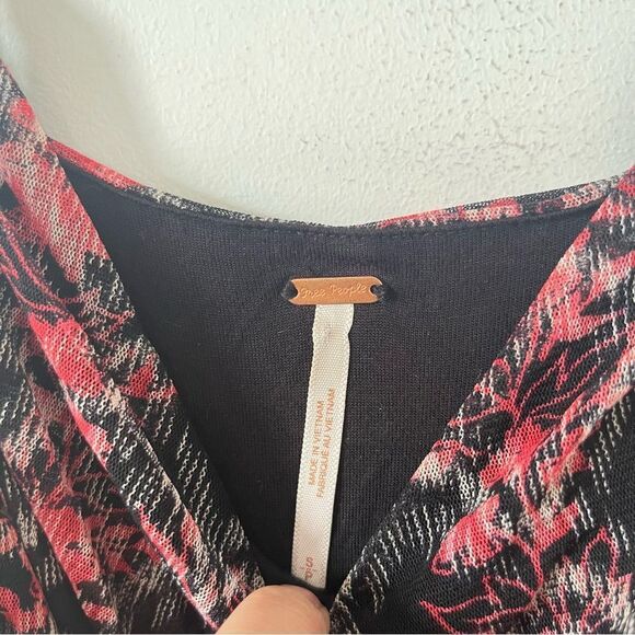 Free People Red Black Leaf Pattern Chiffon Spaghetti Strap Sun Dress - Picture 8 of 10